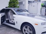 Rolls-Royce Wraith 2016 - Cần bán gấp Rolls-Royce Wraith sản xuất 2016, màu trắng xe nhập giá 18 tỷ 888 tr tại Tp.HCM