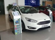 Ford Focus 2018 - Bán xe Ford Focus năm sản xuất 2018, màu trắng, giá tốt giá 595 triệu tại Quảng Bình