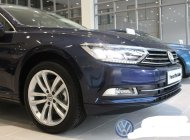 Volkswagen Passat Bluemotion 2016 - Bán Volkswagen Passat Bluemotion đời 2016, màu trắng, nhập khẩu nguyên chiếc giá 1 tỷ 400 tr tại Đà Nẵng