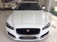 Jaguar XF 2016 - Hotline 0938302233 - Bán xe Jaguar đời 2017, màu trắng giao xe ngay + 5 năm bảo dưỡng giá 2 tỷ 640 tr tại Đà Nẵng