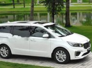 Kia Sedona   Platinum D 2018 - Bán xe Kia Sedona Platinum D sản xuất năm 2018, màu trắng giá 1 tỷ 129 tr tại Kiên Giang