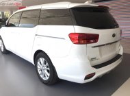 Kia Sedona Luxury 2018 - Bán ô tô Kia Sedona Luxury sản xuất năm 2018, màu trắng giá 1 tỷ 129 tr tại Quảng Nam