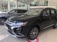 Mitsubishi Outlander Sport  2.0 CVT 2018 - [Hot] Mitsubishi Outlander đời 2018, màu  đen sang trọng, lợi xăng 7L/100km. Cho vay đến 80% giá 808 triệu tại Đà Nẵng