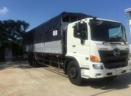 Hino FL 8JW7A 2018 - Cân bán xe tải mui bạt FL8JW7A, Euro 4, tải trọng 14.25 tấn, thùng dài giá 1 tỷ 800 tr tại Đà Nẵng