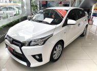 Toyota Yaris Verso E 2015 - Bán Toyota Yaris E sản xuất 2015, màu trắng, số tự động giá 570 triệu tại Tp.HCM