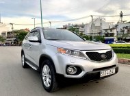 Kia Sorento Limited  2013 - Sorento Limited 2013 số sàn hai cầu màu bạc 8 chỗ, hàng full đủ đồ chơi, gầm cao giá 535 triệu tại Tp.HCM