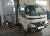 Hino 300 Series 2010 - Bán xe Hino 300 Series WU 342L 1,84T năm sản xuất 2010, màu trắng, 400tr giá 400 triệu tại Tp.HCM