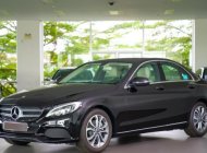 Mercedes-Benz C class C200 2018 - Cần bán Mercedes C200 sản xuất 2018, màu đen, nội thất đen, giao ngay chơi tết ở Phú Yên giá 1 tỷ 489 tr tại Phú Yên