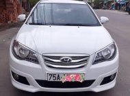 Hyundai Avante 2012 - Chính chủ bán Hyundai Avante năm 2012, màu trắng giá 350 triệu tại TT - Huế