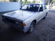 Nissan Bluebird 1.8  1990 - Cần bán Nissan Bluebird 1.8 trước 1990, màu bạc, nhập khẩu xe gia đình giá 35 triệu tại Lâm Đồng