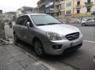 Kia Carens MT 2011 - Cần bán lại xe Kia Carens MT năm 2011, màu bạc xe gia đình giá 285 triệu tại Bình Dương