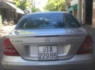 Mercedes-Benz C class C200 2004 - Cần bán gấp Mercedes C200 2004, màu bạc, xe đẹp, gầm máy chất giá 160 triệu tại Đắk Lắk