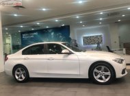 BMW 3 Series 320i  2017 - Cần bán BMW 320i năm sản xuất 2017, màu trắng, xe nhập giá 1 tỷ 539 tr tại Tp.HCM