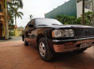 Toyota Crown 1993 - Cần bán gấp Toyota Crown năm 1993, màu đen, nhập khẩu nguyên chiếc, giá 132tr giá 132 triệu tại Thanh Hóa