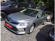 Toyota Camry  E 2015 - Cần bán Toyota Camry E đời 2015, màu bạc, chính chủ, 810tr giá 810 triệu tại Tp.HCM