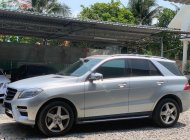 Mercedes-Benz ML Class ML400 AMG 4Matic 2014 - Bán Mercedes ML400 AMG 4Matic sản xuất năm 2014, màu bạc, xe ít sử dụng nên còn rất mới, 1 chủ mua mới giá 2 tỷ 150 tr tại Tp.HCM