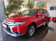 Mitsubishi Outlander 2.0 CVT Premium 2019 - Bán Mitsubishi Outlander 2.0 CVT Premium 2019, màu đỏ, giá tốt giá 909 triệu tại Quảng Bình