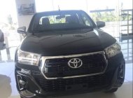 Toyota Hilux 2018 - Bán xe Toyota Hilux đời 2018, màu đen, nhập khẩu nguyên chiếc Thái Lan giá 695 triệu tại Tiền Giang