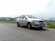 Chevrolet Aveo 2017 - Bán Chevrolet Aveo sản xuất năm 2017, màu bạc   giá 350 triệu tại Thái Nguyên