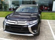 Mitsubishi Outlander 2.0 CVT Premium 2019 - Bán ô tô Mitsubishi Outlander năm sản xuất 2019, màu đen, tại Quảng Trị, hỗ trợ trả góp 80% giá 908 triệu tại Quảng Trị