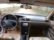 Toyota Camry GLi 2.2 1998 - Bán Toyota Camry GLi 2.2 sản xuất 1998, màu xanh lam, xe nhập  giá 180 triệu tại Quảng Bình