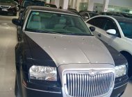 Chrysler 300C 2.7AT 2006 - Bán Chrysler 300C 2.7 năm sản xuất 2006, hai màu, xe nhập giá 580 triệu tại Tp.HCM