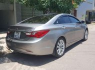 Hyundai Sonata   2010 - Bán Hyundai Sonata năm sản xuất 2010, màu bạc, nhập khẩu   giá 490 triệu tại Bình Định