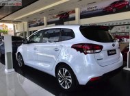 Kia Rondo   MT 2019 - Cần bán Kia Rondo MT năm sản xuất 2019, màu trắng giá 579 triệu tại Quảng Bình