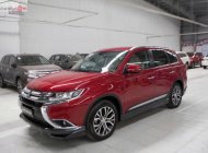 Mitsubishi Outlander 2018 - Bán Mitsubishi Outlander đời 2018, màu đỏ, giá chỉ 908 triệu giá 908 triệu tại Quảng Bình