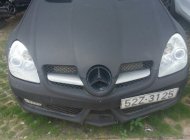 Cần bán xe Mercedes SLK 350 mui trần 2004, màu đen nhám giá 650 triệu tại Tp.HCM