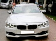 BMW 3 Series 320i 2012 - Bán xe BMW 3 Series 320i năm 2012, màu trắng, nhập khẩu biển TP. HCM giá 855 triệu tại Tp.HCM