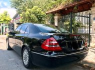 Mercedes-Benz E class E200 2004 - Bán ô tô Mercedes E200 năm 2004, màu đen giá 320 triệu tại Hà Nội