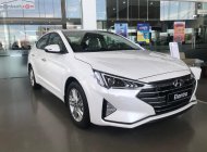 Hyundai Elantra 1.6 AT 2019 - Bán Hyundai Elantra 1.6 AT sản xuất năm 2019, màu trắng, 635tr giá 635 triệu tại Quảng Bình