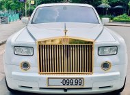 Rolls-Royce Phantom 2009 - Bán Rolls-Royce Phantom Phantom EWB SX 2009, màu trắng mạ vàng, biển 9999 giá 13 tỷ 500 tr tại Tp.HCM