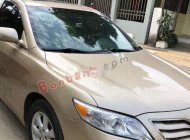 Toyota Camry 2010 - Cần bán gấp Toyota Camry sản xuất 2010, màu vàng giá 790 triệu tại Yên Bái