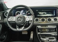 Mercedes-Benz E class E300 AMG 2019 - Bán Mercedes E300 AMG đời 2019, màu xanh lam giá 2 tỷ 833 tr tại Đà Nẵng