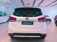 Kia Rondo 2.0 GAT Delu 2019 - Bán ô tô Kia Rondo 2.0 GAT Delu đời 2019, màu trắng giá 669 triệu tại Thanh Hóa