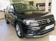 Volkswagen Tiguan   Allspace 2019 - Bán Volkswagen Tiguan Allspace năm 2019, màu đen, nhập khẩu nguyên chiếc giá 1 tỷ 729 tr tại Khánh Hòa