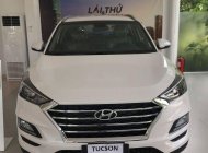 Hyundai Tucson 2019 - Cần bán xe Hyundai Tucson 2019, màu trắng giá 789 triệu tại Quảng Nam