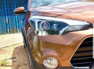 Hyundai i20 2016 - Gia đình lên đời bán xe Hyundai i20 sản xuất 2016, màu nâu giá 505 triệu tại Gia Lai