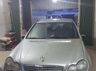 Mercedes-Benz C class 2002 - Bán Mercedes C200 sản xuất năm 2002, màu bạc, nhập khẩu nguyên chiếc, xe gia đình giá 195 triệu tại Đồng Tháp