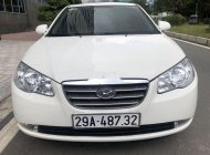 Hyundai Elantra 2012 - Bán Hyundai Elantra sản xuất 2012, màu trắng xe nguyên bản giá 260 triệu tại Hà Nội