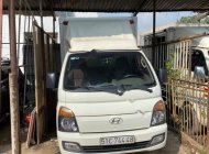 Hyundai H 100 2015 - Cần bán lại xe Hyundai H 100 đời 2015, màu trắng giá 320 triệu tại Tp.HCM