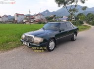 Mercedes-Benz E class   E240 1990 - Cần bán lại xe Mercedes E240 đời 1990, màu xanh lam, xe nhập giá 38 triệu tại Phú Thọ