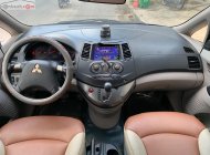 Mitsubishi Grandis 2005 - Bán xe Mitsubishi Grandis năm 2005, màu bạc xe còn mới nguyên giá 285 triệu tại Khánh Hòa