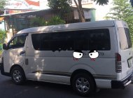 Toyota Hiace 2010 - Cần bán gấp Toyota Hiace năm sản xuất 2010, màu trắng, nhập khẩu nguyên chiếc chính hãng giá 350 triệu tại Quảng Nam