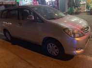 Toyota Innova V 2008 - Gia đình bán xe cũ Toyota Innova V năm 2008, màu bạc giá 350 triệu tại Nghệ An