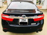 Toyota Camry 2.0E 2014 - Cần bán Toyota Camry 2.0E năm sản xuất 2014, màu đen giá 670 triệu tại Lai Châu