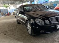 Mercedes-Benz E class 2004 - Bán Mercedes sản xuất 2004, màu đen, nhập khẩu xe gia đình, 286 triệu giá 286 triệu tại Tp.HCM