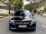 Mercedes-Benz C class C200 2016 - Cần bán lại xe Mercedes C200 năm sản xuất 2016, màu đen giá 1 tỷ 160 tr tại Tp.HCM